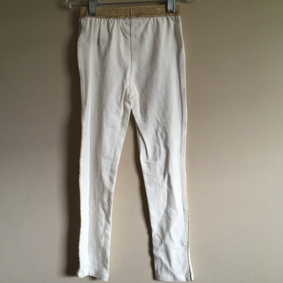 Kardashian Kids 2 Pc.tunic&leggings set, Little Girl size 5. - Picture 3 of 8